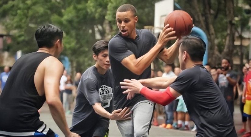 ＮＢＡ／還想追逐籃球夢？這7張照片讓你認清一般人進NBA根本不可能！