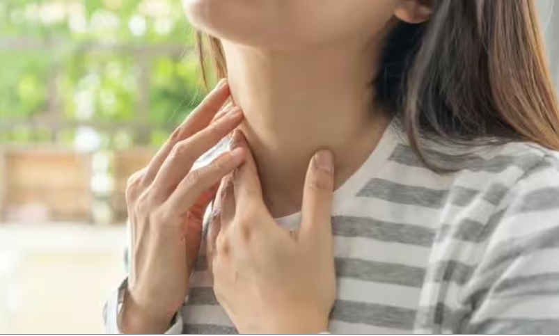 22歲女「喉嚨痛」住院5天身亡！醫師示警：有6狀況快就醫