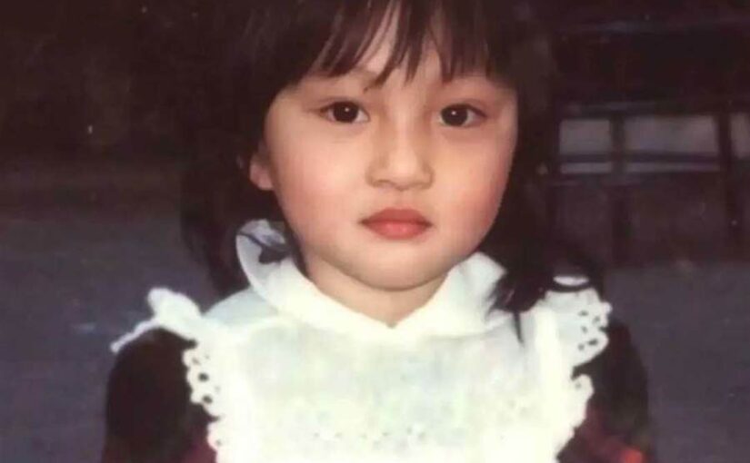 這位來自台灣桃園的4歲小女孩，後來「進入演藝圈」，如今名氣和容祖兒王心凌不分上下!