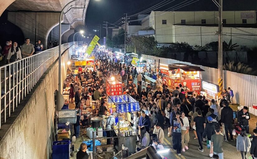 非觀光景點卻意外出色！他封「根本是夜市之光」：美食多元百逛不厭