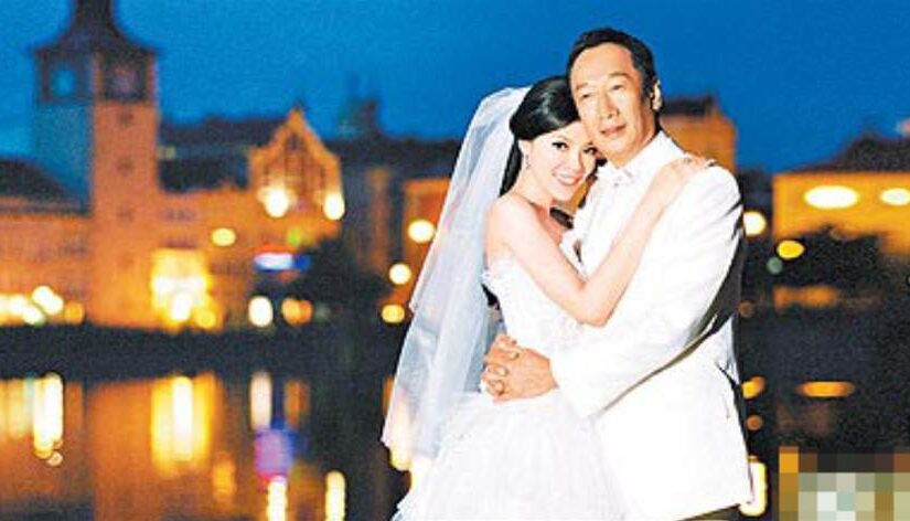 嫁入豪門17年！曾馨瑩忍不住痛訴「相差24歲有代溝」 氣喊「平日都不說話」：把我當小孩