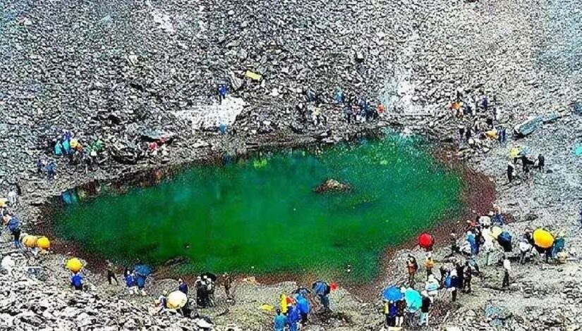 非洲「殺人湖」奪走2000人生命？將水抽干后，專家在湖底找到真兇