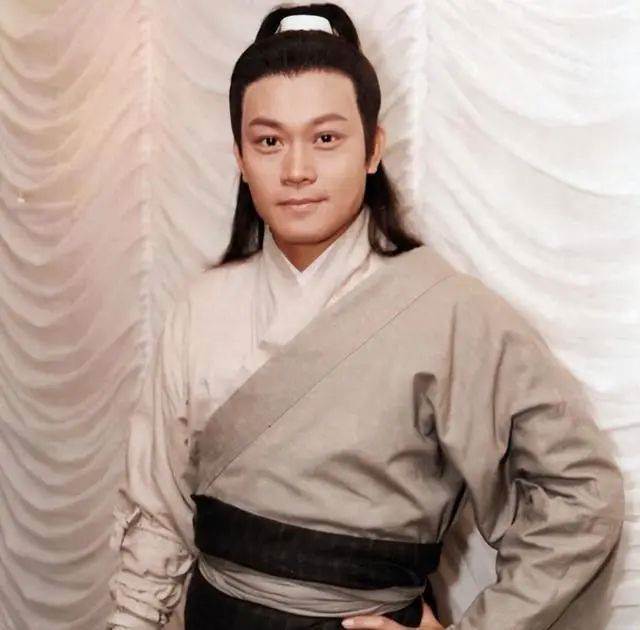 曾偉權一生未婚無子,離世後23億遺產不留親人,指定古天樂背後原因太心酸