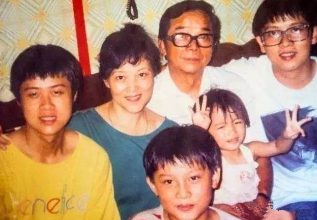 震驚!張雨生離世後28年內幕終大白,果然不是酒駕,真正關鍵原因驚人難怪阿妹不敢說!