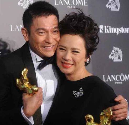 葉德嫻曾替劉德華扛4000萬,晚年風波不斷,華仔一句「我養她」惹淚