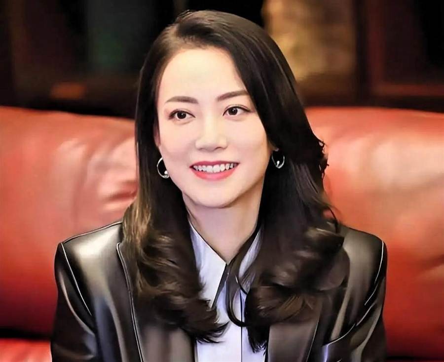謝霆鋒生命裡的定海神針!不是天後,不是前妻,而是陪他27年的她?