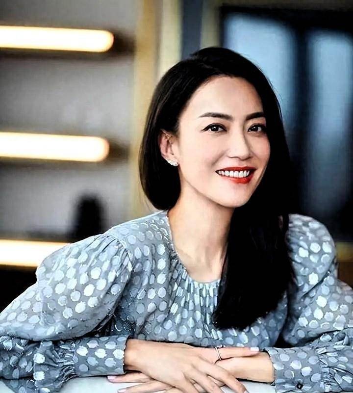 謝霆鋒生命裡的定海神針!不是天後,不是前妻,而是陪他27年的她?