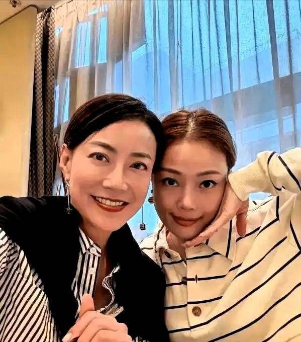 謝霆鋒生命裡的定海神針!不是天後,不是前妻,而是陪他27年的她?