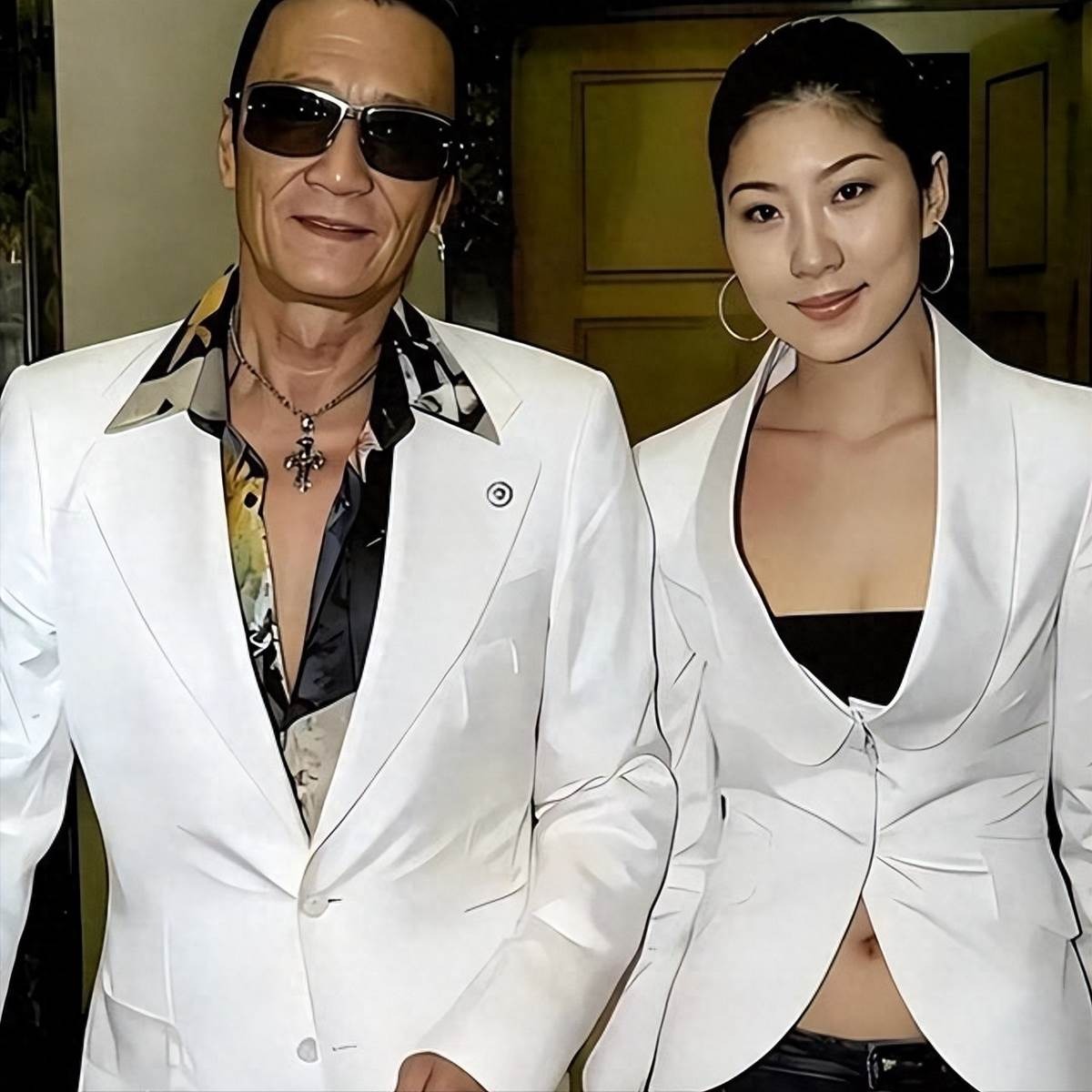 三胎生父傳聞再被翻出,謝賢前女友談往事,稱謝霆鋒娶張柏芝是「賭氣」