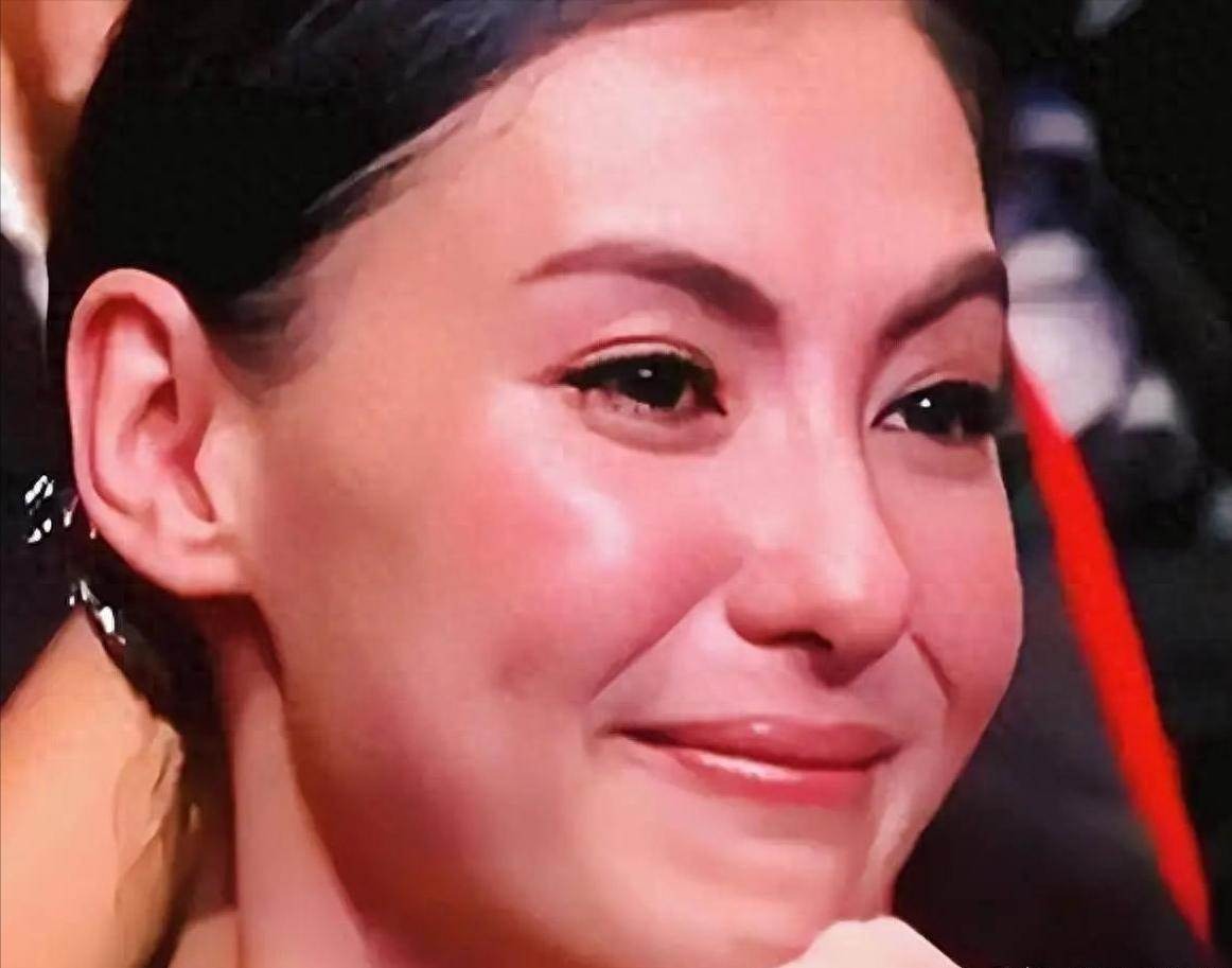 三胎生父傳聞再被翻出,謝賢前女友談往事,稱謝霆鋒娶張柏芝是「賭氣」