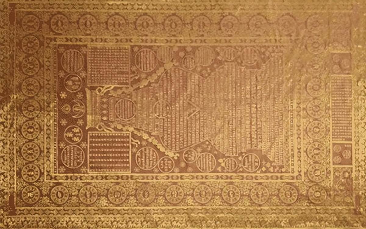2005年，男子花9萬買袈裟，卻發現是「裹屍布」，後轉手賣出1.3億