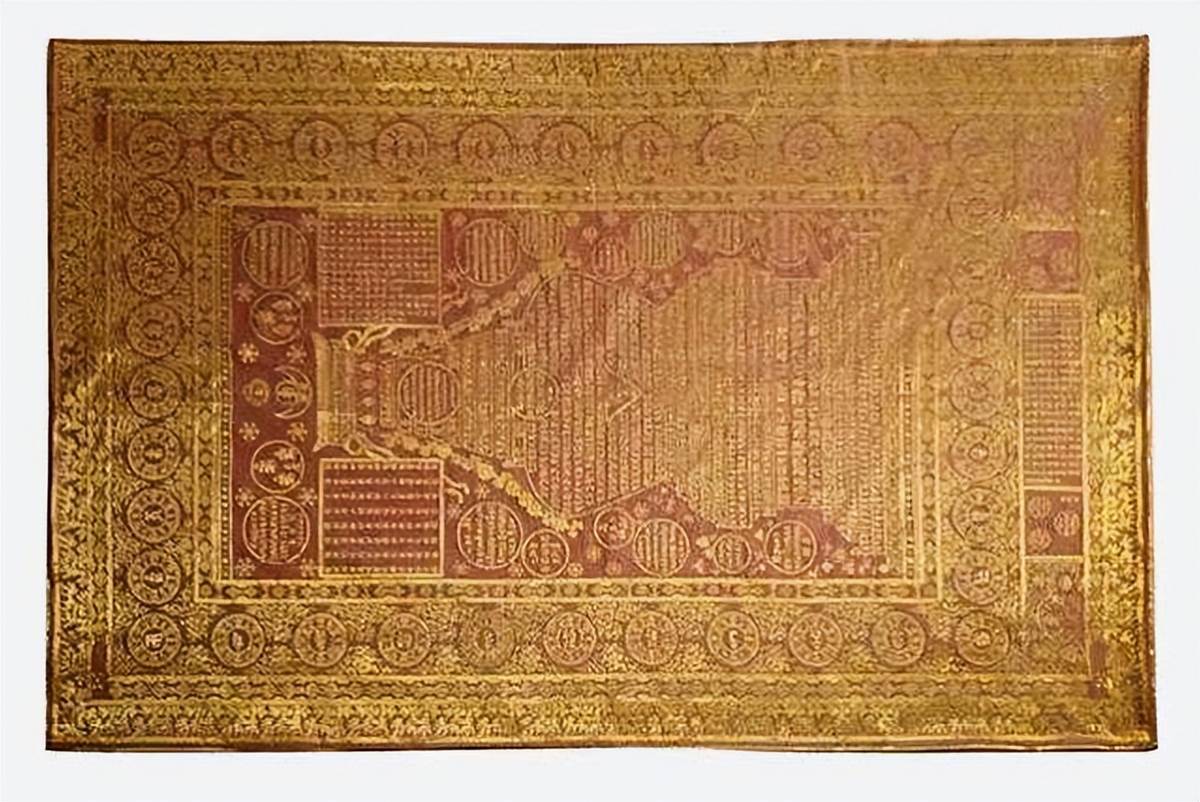 2005年，男子花9萬買袈裟，卻發現是「裹屍布」，後轉手賣出1.3億