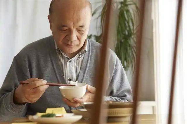 60歲前沒有高血壓與糖尿病就代表罹癌風險較低？健康管理仍有關鍵細節要留意