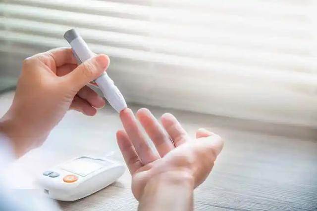 60歲前沒有高血壓與糖尿病就代表罹癌風險較低？健康管理仍有關鍵細節要留意