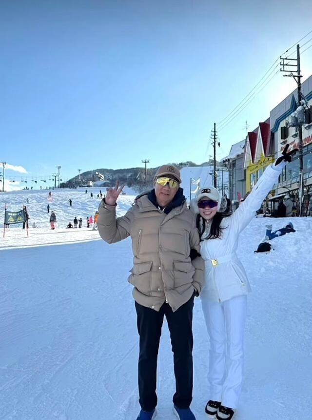 郭台銘長子與繼母關係曝光，離家赴美自立門戶，不繼承千億公司背後不簡單