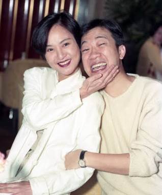「香格格」夏玲玲嫁給曹啟泰後淡出演藝圈，丈夫負債1.6億後轉往上海，如今生活近況曝光