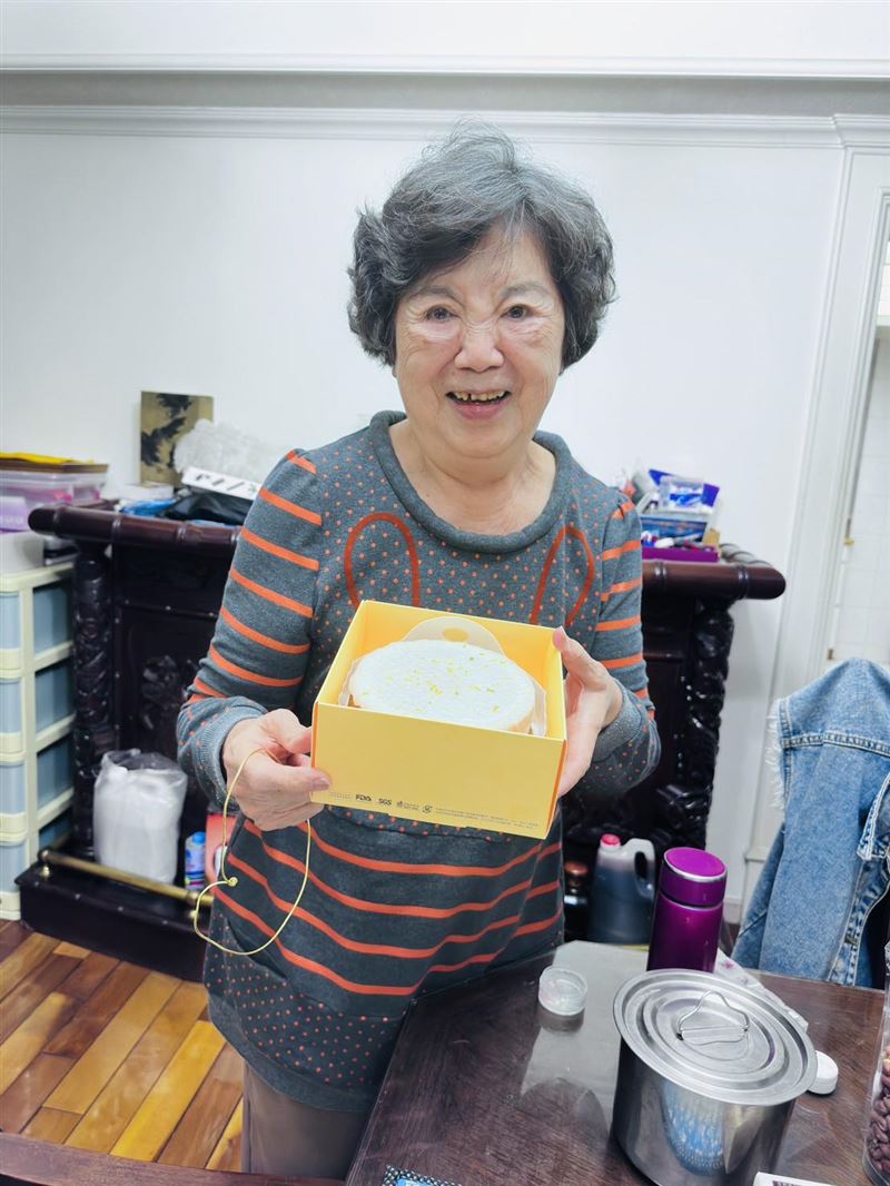 82歲王滿嬌一年慘遭5度換角,從影60年仍沒有退休金,一句話道盡資深演員心酸