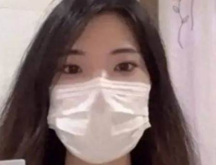 25歲女博士閃嫁60歲杜拜富豪，婚禮冷清到不對勁「新婚夜一看文件」才懂戒指用途