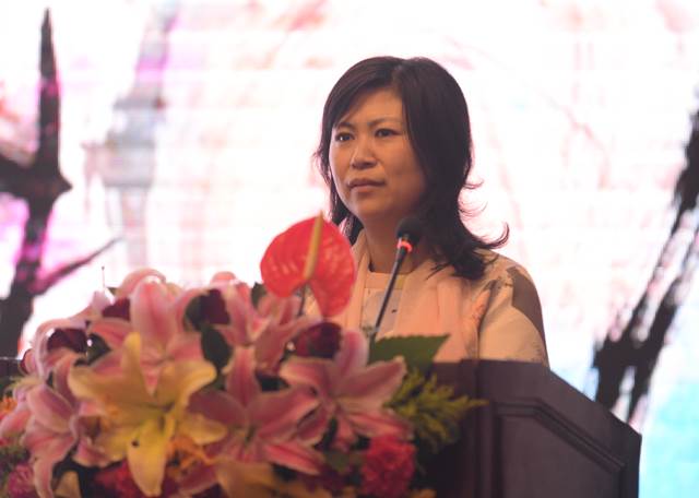 民歌天后鄭怡水餃店突然熄燈，真相不是生意差「她的下一步」讓老客人全懂了