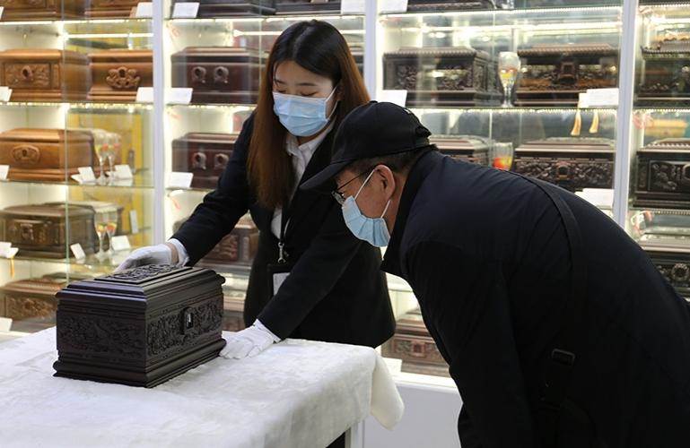 殯葬師提醒：不辦儀式、當天火化的一日喪，決定前先想清這3點