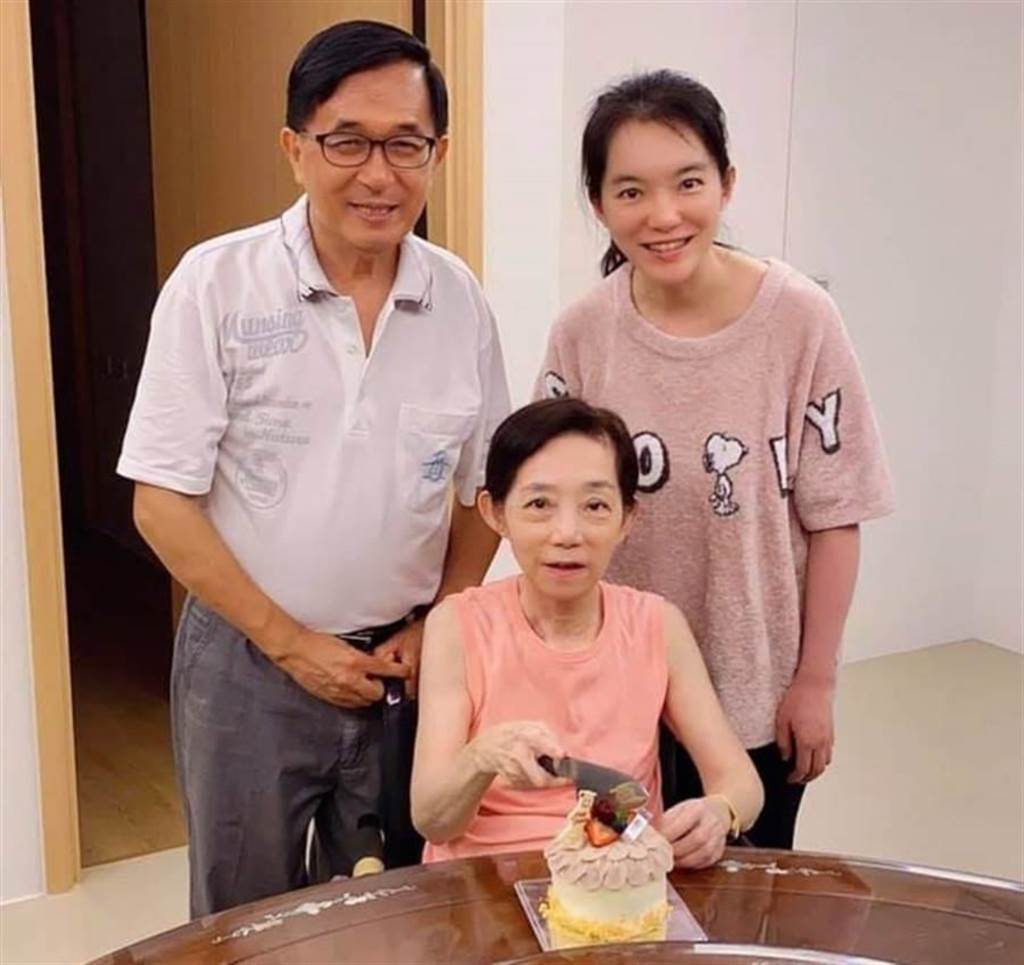 6000萬診所送前夫!陳幸妤「送3兒赴美」獨撐家計,友曝驚人財力「和趙建銘天差地別」