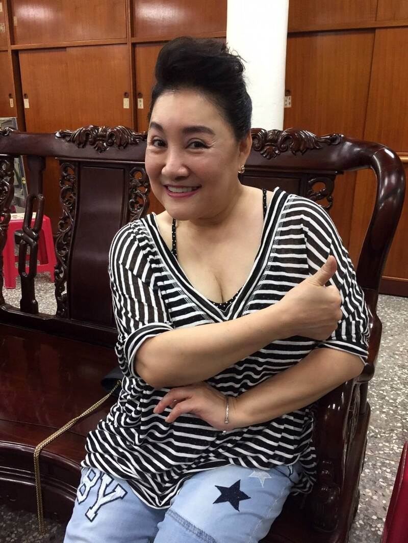 陳盈潔血便命危！大咖前夫「深情現身病院」鬆口「堅決離婚原因」仍情牽23年
