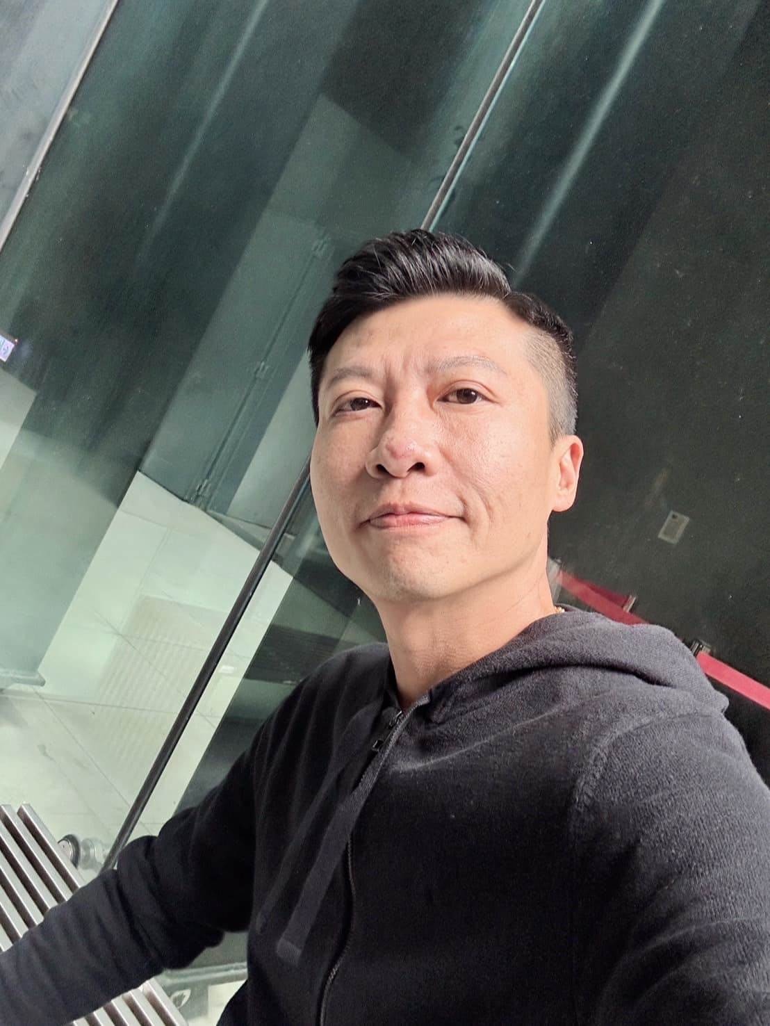 方順吉歌廳遇風災損失數百萬,被迫暫停營業,離開前先向孩子說出一段話