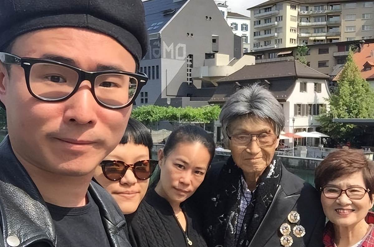 2018年，台灣著名主持人赴瑞士安樂死！兒子講述其「安樂前慘狀」， 我非常後悔！