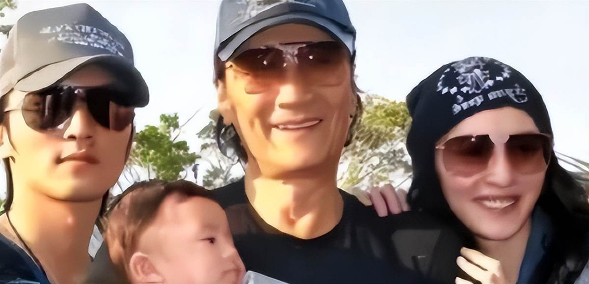 張柏芝萬萬沒想到，拼命護住隱私的小兒子生父，還是被謝賢牽連了