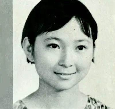 《追妻三人行》播出35年主演現狀,三位演員去世,一人獲視帝兩人「身家過億」