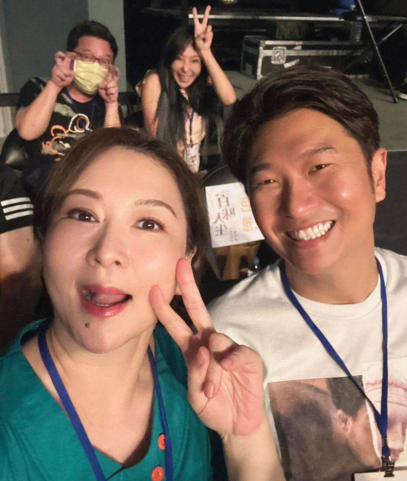 張秀卿走紅後親自跟車追到牛排館,22歲女兒出道時,才揭開那段難忘情傷