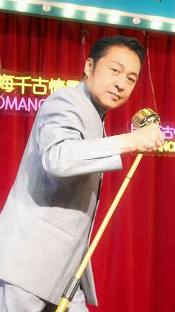 63歲馬景濤賣力唱跳卻被笑像復健操,離婚後照顧2子仍不敢停下