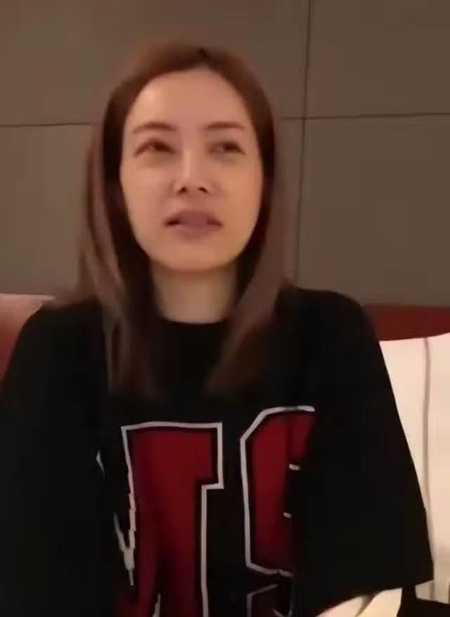 徐懷鈺曾紅遍全台、專輯賣破百萬,從天后跌到查無此人,背後轉折不只一場7天戀情