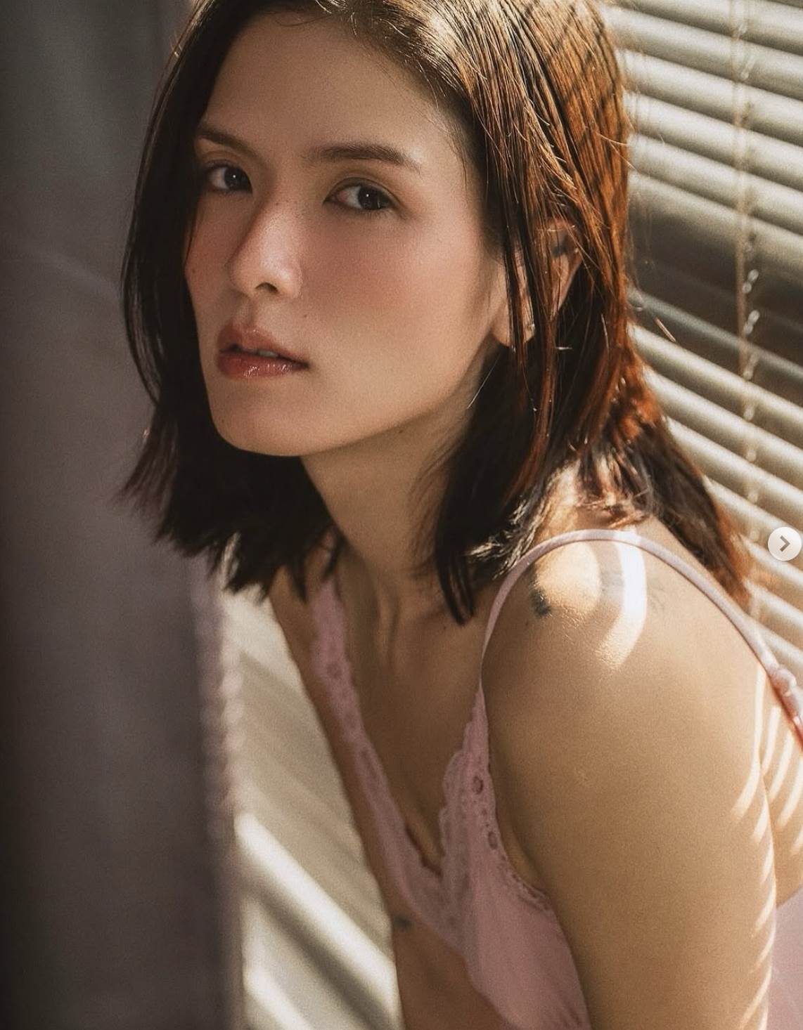 30歲女星服藥後癱軟求救,43歲前救護志工被控趁機犯案並遭起訴