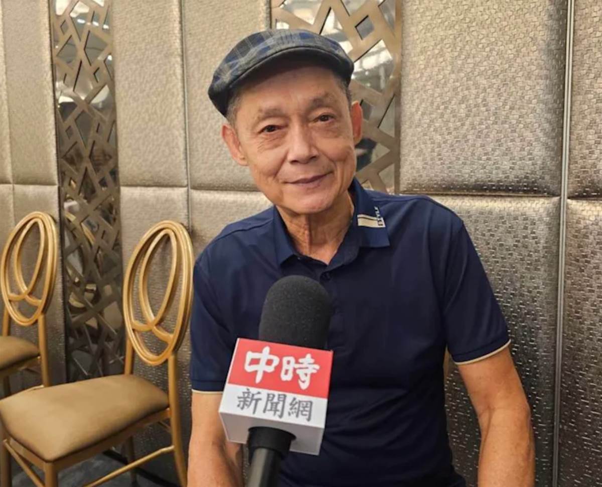 鄭平君接到63歲弟弟猝逝消息,跪在墳前痛哭,40年前父親遭撞往事再湧上心頭