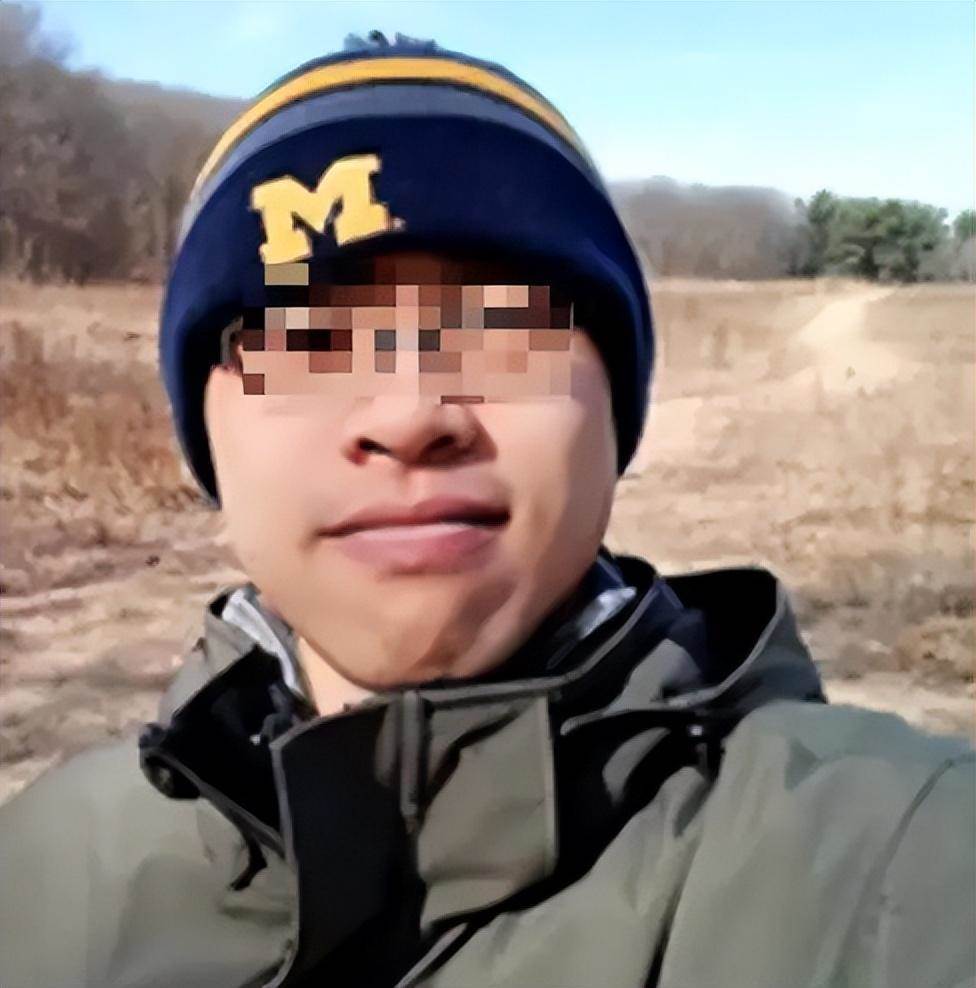 小飛機墜毀，高材生從9000公尺跳下失聯，1年後找到時父母竟拒領遺體