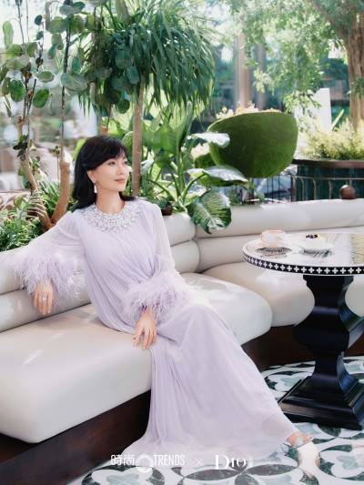 71歲趙雅芝仍不敢退休,三個兒子與孫輩的開銷成了她的壓力