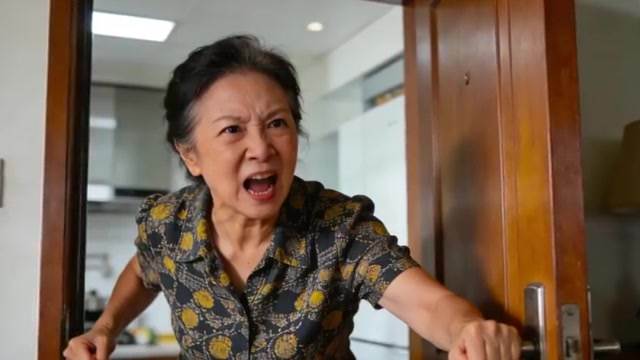 台北夫妻生下黑寶寶，4次親子鑑定都是親生，逼不得已說出實情，全家人當場全傻了