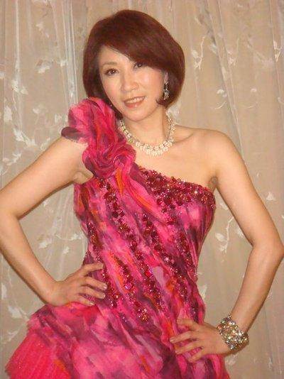 李翊君官宣離婚!精心策劃30年終於等到這一天!女兒不是親生真相終於大白,檢場只能淨身出戶!