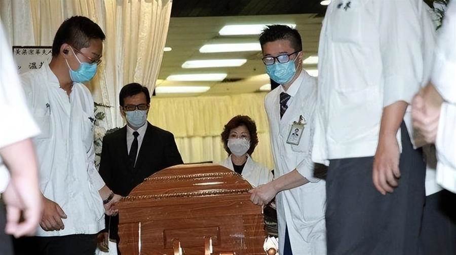 原來她早已離世!抗癌7年燒光7500萬,59歲留下「遺書」滿腹遺憾離開