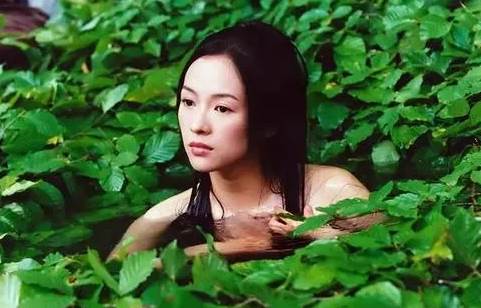 章子怡和劉德華拍吻戲一連NG,張藝謀暗中做了什麼,讓她拍完當場吐了?