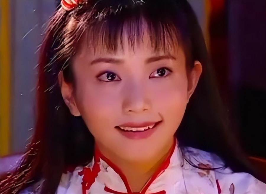 《情深深雨濛濛》方瑜才33歲離世,葬禮上出現的男人揭開她不為人知的一段