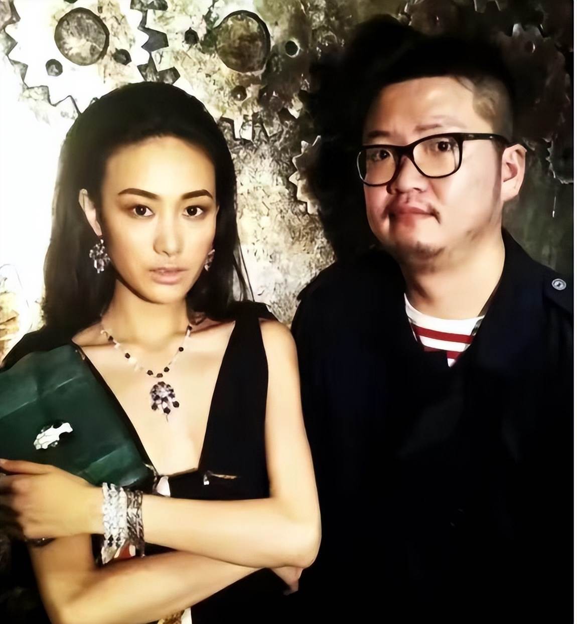 一向風流的陳冠希為何結婚後變成寵妻狂魔?秦舒培的人生轉折不簡單