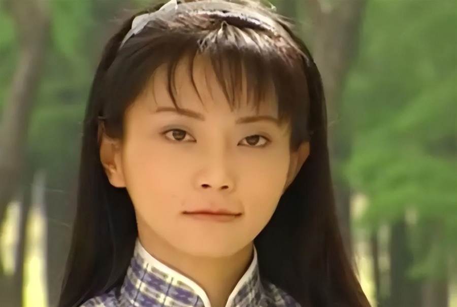 《情深深雨濛濛》方瑜才33歲離世,葬禮上出現的男人揭開她不為人知的一段