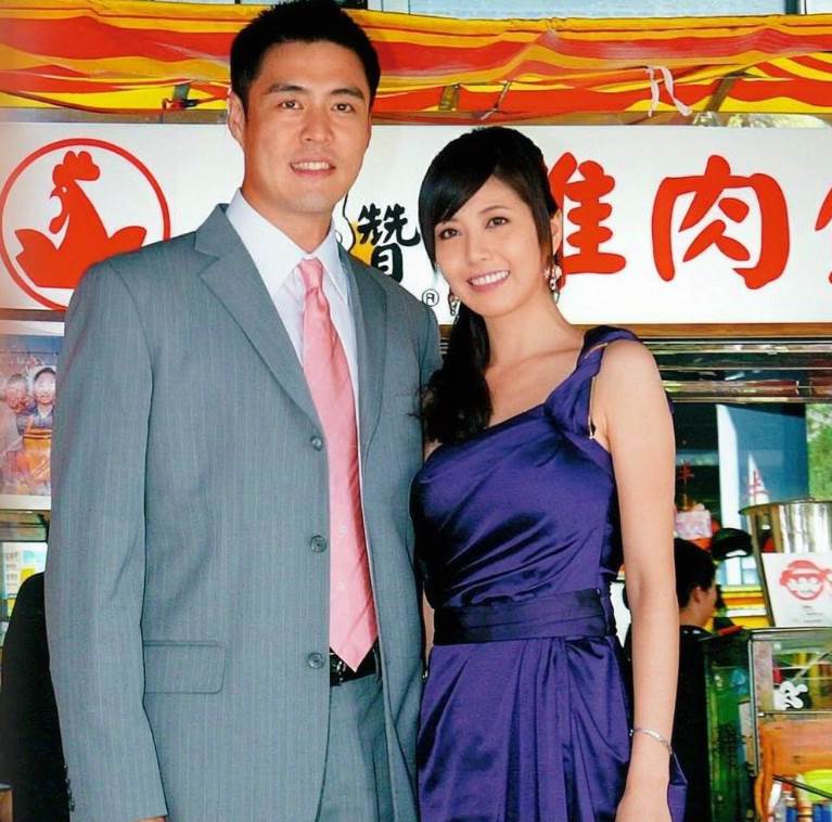 劉至翰投資失敗，前妻曾被債務問題牽連，2段婚姻先後結束，51歲轉行當房仲賣輪胎維生 內文圖片 2