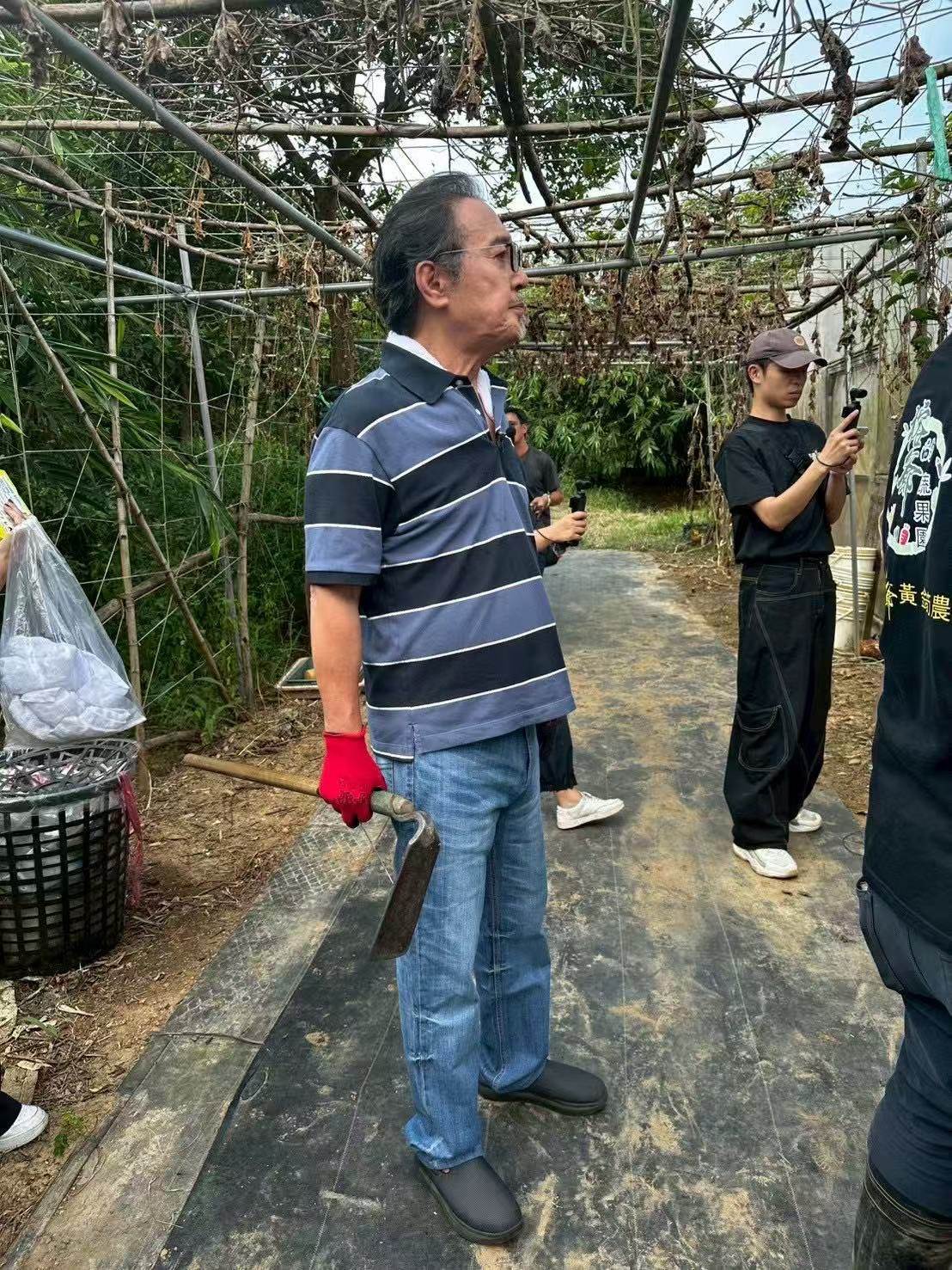 74歲趙樹海重逢胡瓜下田，談起那場火車意外，住院後的記憶空白讓人心疼