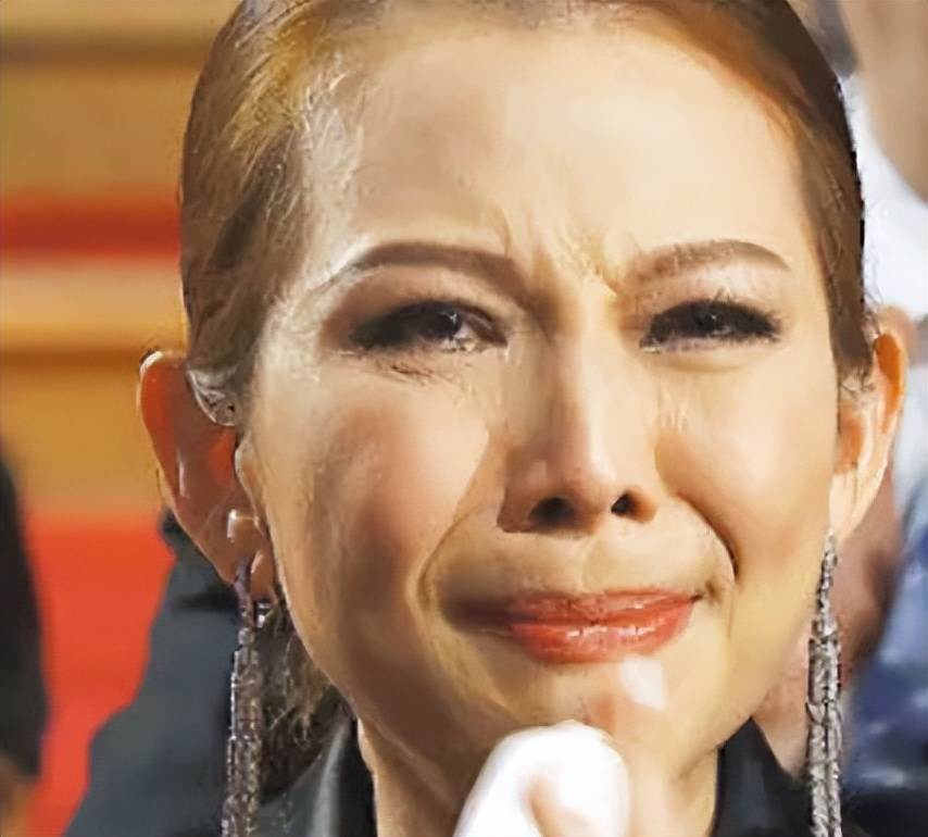 52歲蔡少芬商演近況曝光，瘦到衣服撐不起來，王晶那句批評又被翻出