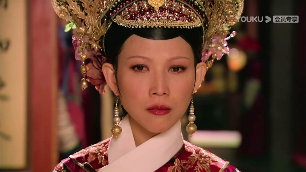 52歲蔡少芬商演近況曝光，瘦到衣服撐不起來，王晶那句批評又被翻出