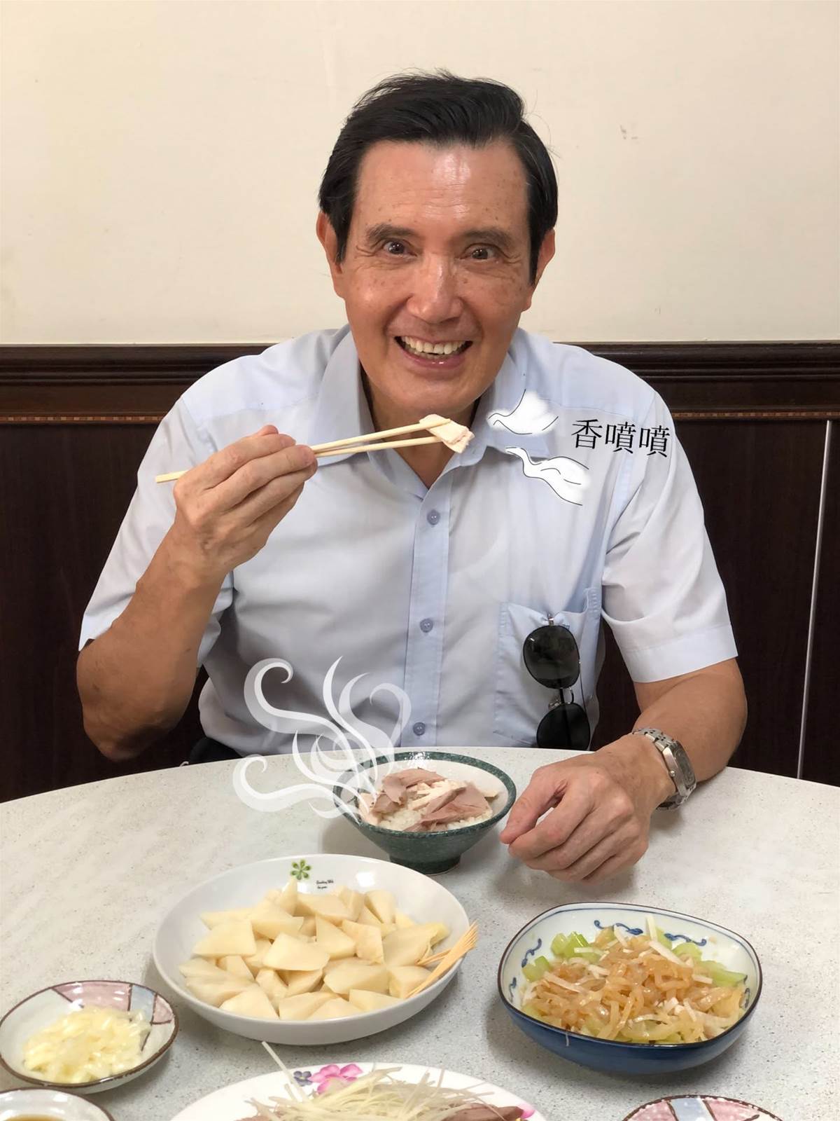 76歲馬英九失智疑雲延燒，突現身淡水老街，從喝咖啡到登橋的狀態出現巨大落差 原文圖片 8