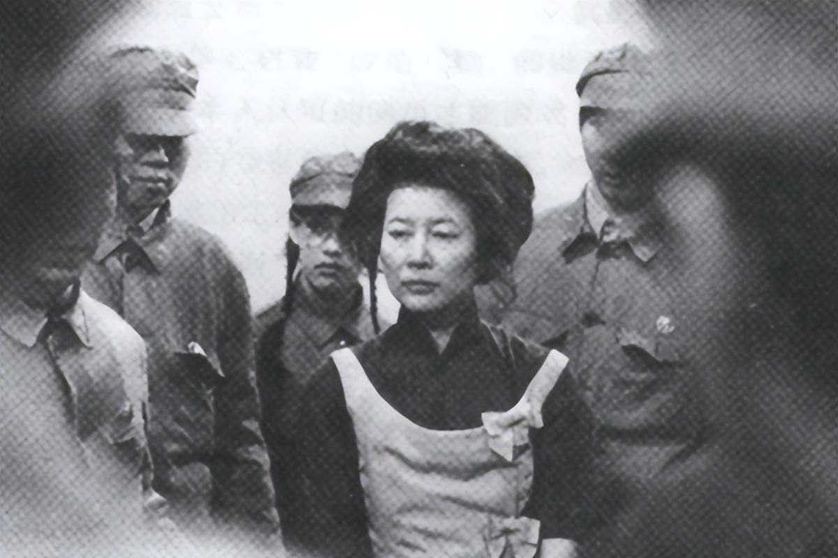 活到60歲的連體姊妹「嫁不同老公」,從被當玩物到爭取自由,結局藏著一段遺憾 原文圖片 3
